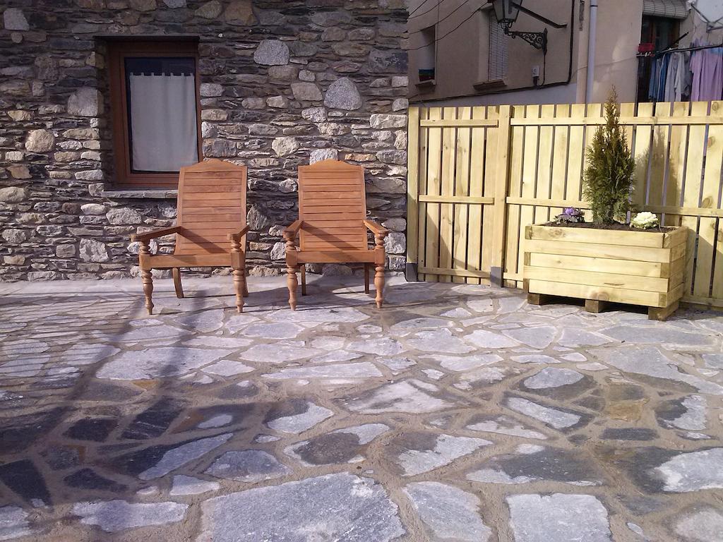 Alba D'Esteve. Casa Rural Espot Chambre photo